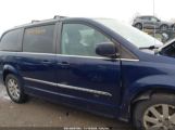 CHRYSLER TOWN & COUNTRY TOURING снимка