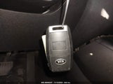 KIA SORENTO 3.3L LX 5XYPG4A50JG387396 photo