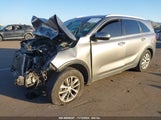 KIA SORENTO 3.3L LX 5XYPG4A50JG387396 photo
