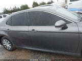 TOYOTA CAMRY HYBRID LE 4T1B31HKXJU****** снимка