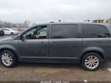 DODGE GRAND CARAVAN SXT photo