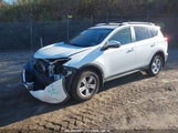 TOYOTA RAV4 XLE JTMRFREV0ED****** снимка