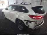 TOYOTA HIGHLANDER XLE photo