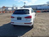 AUDI Q3 2.0T PREMIUM WA1ECCFS3HR****** снимка
