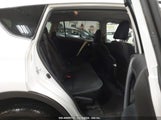 TOYOTA RAV4 XLE 2T3RFREV0FW****** fotografie