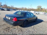 FORD CROWN VICTORIA POLICE INTERCEPTOR 2FABP7BV6BX****** снимка