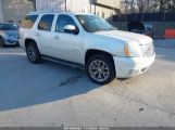 GMC YUKON DENALI снимка