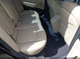 HYUNDAI SONATA HYBRID SE KMHE24L18HA****** снимка