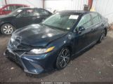 TOYOTA CAMRY SE photo