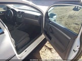 VOLKSWAGEN RABBIT S WVWAA71K49W****** снимка
