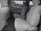 TOYOTA SIENNA LE 5TDKA3DC8BS****** снимка