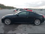 INFINITI G37 JOURNEY photo