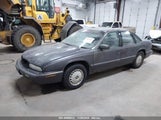 BUICK REGAL CUSTOM 2G4WB52L8S1****** fotografie