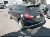 MITSUBISHI OUTLANDER SPORT SE photo