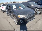 MITSUBISHI OUTLANDER SPORT SE photo