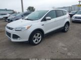 FORD ESCAPE SE photo