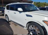 INFINITI QX80 photo