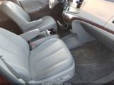 TOYOTA SIENNA XLE V6 8 PASSENGER снимка