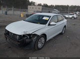 VOLKSWAGEN JETTA 1.4T R-LINE/1.4T S/1.4T SE 3VWC57BU5KM057556 photo