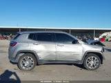 JEEP COMPASS LATITUDE LUX 4X4 3C4NJDFB6NT164558 снимка