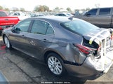 TOYOTA CAMRY LE 4T1C11AK3NU****** снимка
