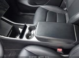 TESLA MODEL Y LONG RANGE DUAL MOTOR ALL-WHEEL DRIVE 5YJYGDEE9MF071120 photo