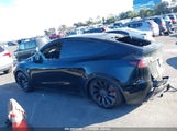 TESLA MODEL Y PERFORMANCE DUAL MOTOR ALL-WHEEL DRIVE 7SAYGDEF4NF460647 fotografie