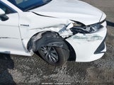 TOYOTA CAMRY HYBRID LE 4T1B31HK7KU****** fotografie