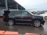 CADILLAC ESCALADE STANDARD снимка