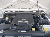 JEEP WRANGLER JK UNLIMITED SPORT RHD 4X4 1C4BJWKG2JL****** fotografie