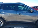 NISSAN ROGUE SV 5N1AT2MT6JC852165 снимка