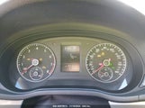 VOLKSWAGEN PASSAT 2.5L S 1VWAH7A3XCC****** снимка