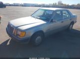 MERCEDES-BENZ 300 E 4MATIC photo