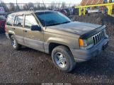 JEEP GRAND CHEROKEE LAREDO photo