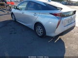 TOYOTA PRIUS TWO JTDKBRFU7J3****** снимка