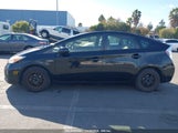 TOYOTA PRIUS TWO JTDKN3DU1F1****** снимка