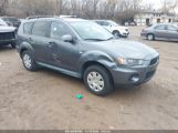 MITSUBISHI OUTLANDER ES JA4AS2AW5BU****** fotografie