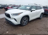 TOYOTA HIGHLANDER XLE 5TDHZRBH8MS****** снимка