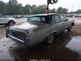 CADILLAC FLEETWOOD BROUGHAM снимка