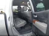 TOYOTA TUNDRA LIMITED 5.7L V8 5TFSY5F11CX****** снимка