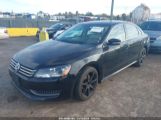 VOLKSWAGEN PASSAT 2.5L SE photo