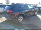 TOYOTA RAV4 XLE 2T3W1RFV4MC****** снимка
