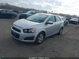 CHEVROLET SONIC LT MANUAL 1G1JD5SG2D4****** снимка