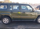 JEEP PATRIOT SPORT 1J8FT28018D****** снимка