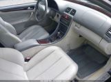 MERCEDES-BENZ CLK 320 WDBLK65G91T****** снимка