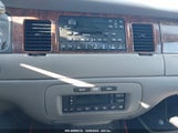 LINCOLN TOWN CAR SIGNATURE 1LNFM82W2WY****** fotografie