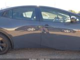 TOYOTA PRIUS LE photo