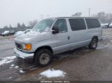 FORD E-150 CHATEAU/XL/XLT photo