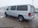 FORD E-150 CHATEAU/XL/XLT photo