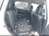 MITSUBISHI OUTLANDER SE JA4AZ3A33FZ****** fotografie